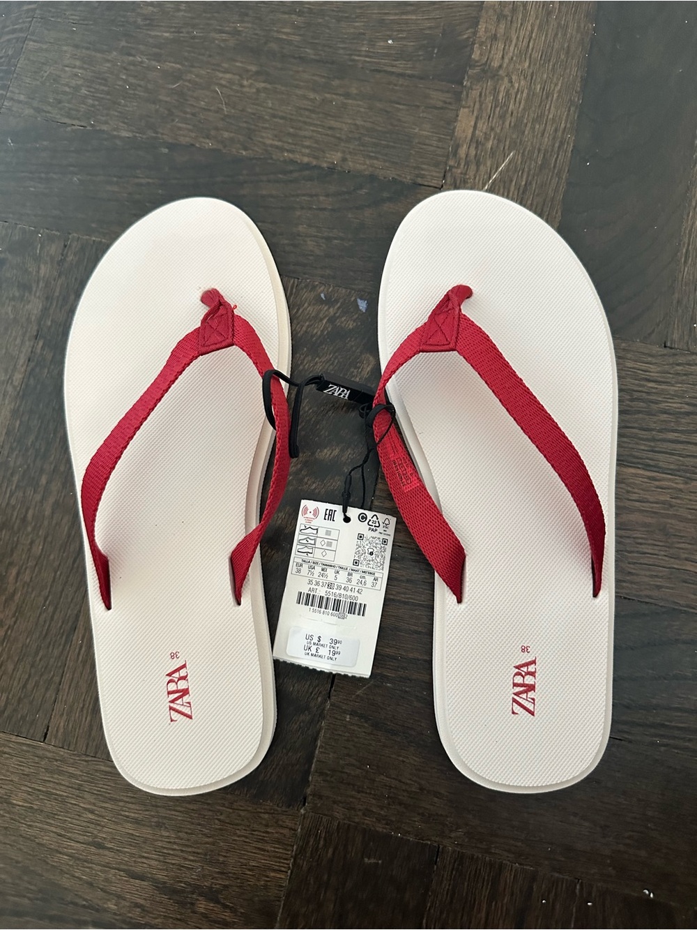 ZARA 7.5 White Flip Flops with Red Straps